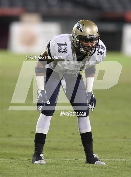 Thumbnail 3 in St. John Bosco vs Mater Dei (CIF-SS D1 Final) photogallery.