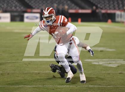 Thumbnail 1 in St. John Bosco vs Mater Dei (CIF-SS D1 Final) photogallery.