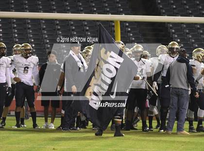 Thumbnail 2 in St. John Bosco vs Mater Dei (CIF-SS D1 Final) photogallery.