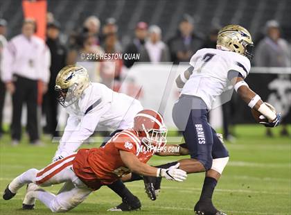 Thumbnail 2 in St. John Bosco vs Mater Dei (CIF-SS D1 Final) photogallery.