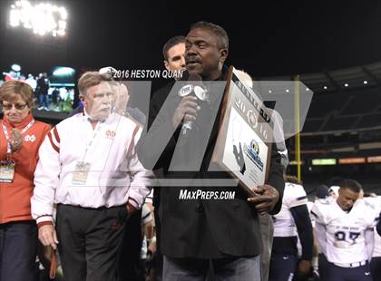 Thumbnail 1 in St. John Bosco vs Mater Dei (CIF-SS D1 Final) photogallery.