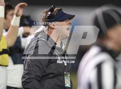 Thumbnail 1 in St. John Bosco vs Mater Dei (CIF-SS D1 Final) photogallery.