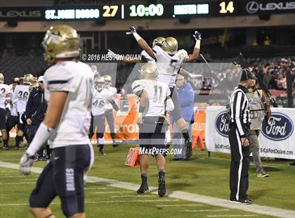Thumbnail 2 in St. John Bosco vs Mater Dei (CIF-SS D1 Final) photogallery.