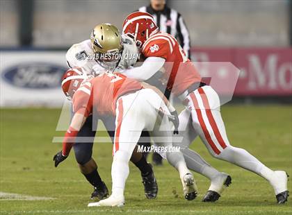 Thumbnail 3 in St. John Bosco vs Mater Dei (CIF-SS D1 Final) photogallery.
