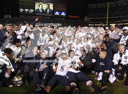Thumbnail 2 in St. John Bosco vs Mater Dei (CIF-SS D1 Final) photogallery.