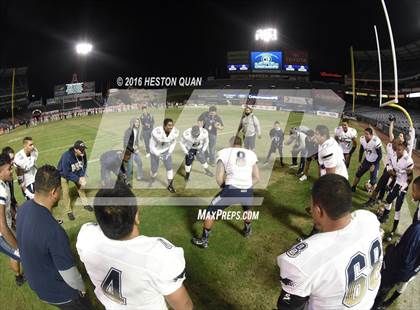 Thumbnail 3 in St. John Bosco vs Mater Dei (CIF-SS D1 Final) photogallery.