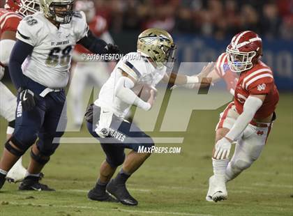 Thumbnail 3 in St. John Bosco vs Mater Dei (CIF-SS D1 Final) photogallery.