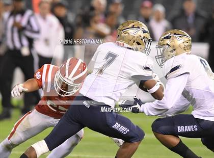 Thumbnail 3 in St. John Bosco vs Mater Dei (CIF-SS D1 Final) photogallery.