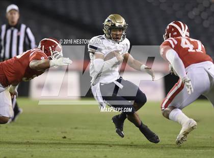 Thumbnail 3 in St. John Bosco vs Mater Dei (CIF-SS D1 Final) photogallery.