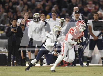 Thumbnail 3 in St. John Bosco vs Mater Dei (CIF-SS D1 Final) photogallery.