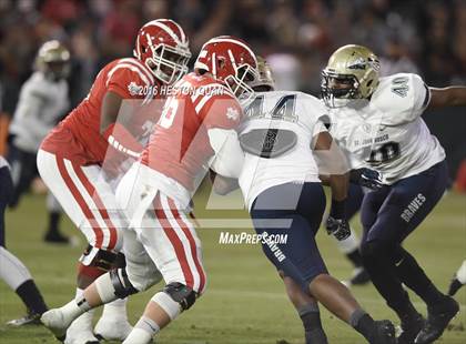 Thumbnail 3 in St. John Bosco vs Mater Dei (CIF-SS D1 Final) photogallery.