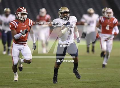 Thumbnail 2 in St. John Bosco vs Mater Dei (CIF-SS D1 Final) photogallery.