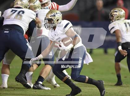 Thumbnail 3 in St. John Bosco vs Mater Dei (CIF-SS D1 Final) photogallery.