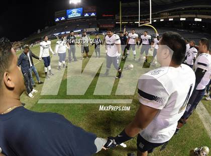 Thumbnail 2 in St. John Bosco vs Mater Dei (CIF-SS D1 Final) photogallery.