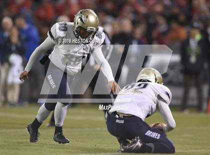 Thumbnail 1 in St. John Bosco vs Mater Dei (CIF-SS D1 Final) photogallery.