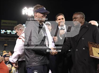 Thumbnail 2 in St. John Bosco vs Mater Dei (CIF-SS D1 Final) photogallery.