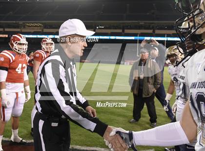 Thumbnail 3 in St. John Bosco vs Mater Dei (CIF-SS D1 Final) photogallery.