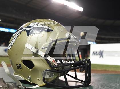 Thumbnail 2 in St. John Bosco vs Mater Dei (CIF-SS D1 Final) photogallery.