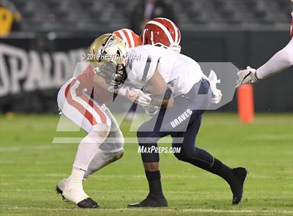 Thumbnail 1 in St. John Bosco vs Mater Dei (CIF-SS D1 Final) photogallery.