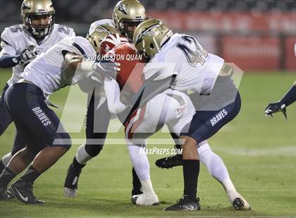 Thumbnail 3 in St. John Bosco vs Mater Dei (CIF-SS D1 Final) photogallery.