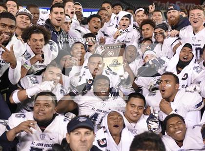 Thumbnail 2 in St. John Bosco vs Mater Dei (CIF-SS D1 Final) photogallery.