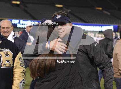 Thumbnail 2 in St. John Bosco vs Mater Dei (CIF-SS D1 Final) photogallery.