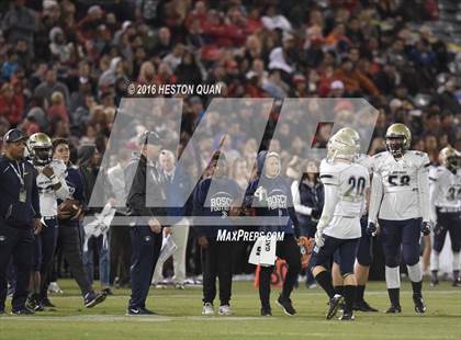 Thumbnail 3 in St. John Bosco vs Mater Dei (CIF-SS D1 Final) photogallery.