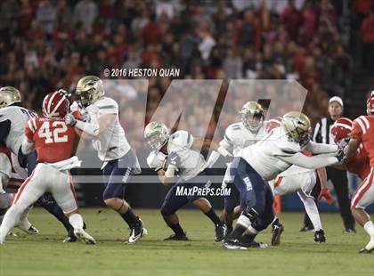 Thumbnail 2 in St. John Bosco vs Mater Dei (CIF-SS D1 Final) photogallery.