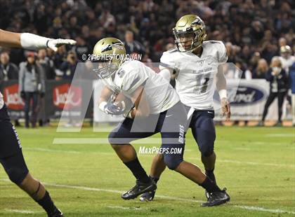 Thumbnail 1 in St. John Bosco vs Mater Dei (CIF-SS D1 Final) photogallery.
