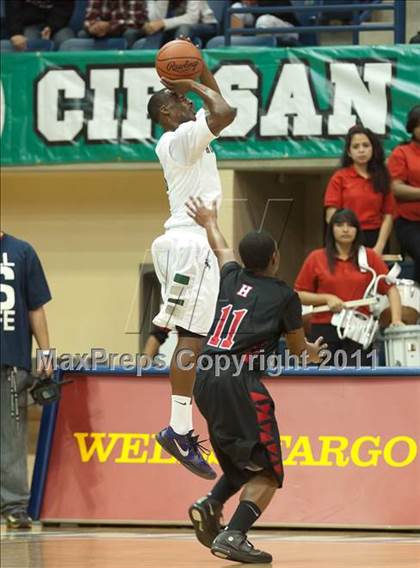 Thumbnail 3 in Hoover vs Lincoln (CIF SDS D2 Final) photogallery.