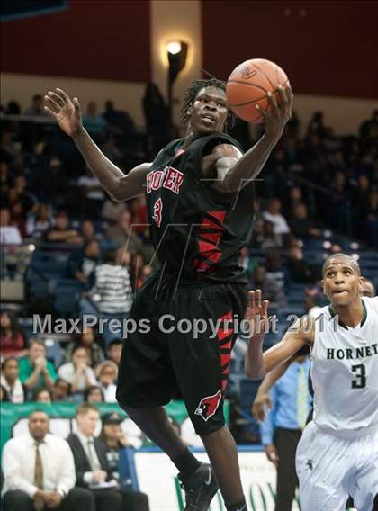 Thumbnail 2 in Hoover vs Lincoln (CIF SDS D2 Final) photogallery.