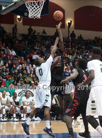 Thumbnail 3 in Hoover vs Lincoln (CIF SDS D2 Final) photogallery.