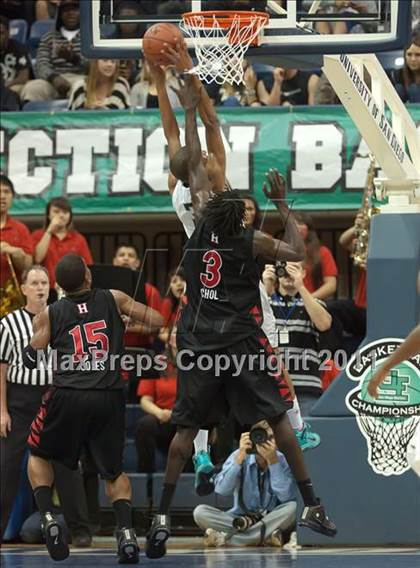 Thumbnail 1 in Hoover vs Lincoln (CIF SDS D2 Final) photogallery.