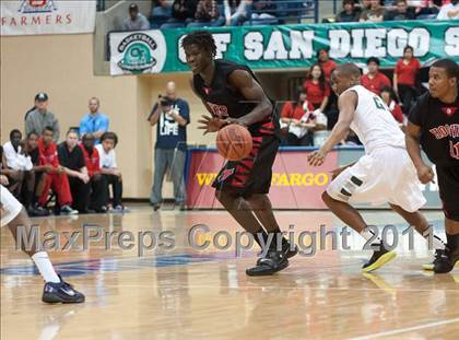 Thumbnail 2 in Hoover vs Lincoln (CIF SDS D2 Final) photogallery.