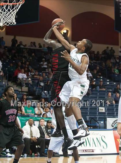 Thumbnail 3 in Hoover vs Lincoln (CIF SDS D2 Final) photogallery.