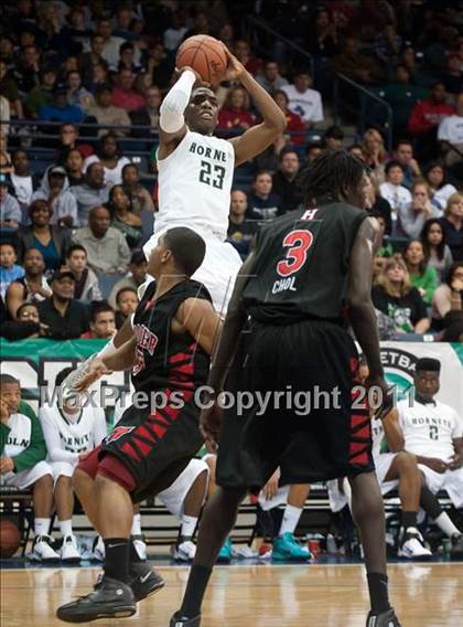 Thumbnail 2 in Hoover vs Lincoln (CIF SDS D2 Final) photogallery.