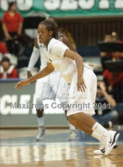 Thumbnail 2 in Hoover vs Lincoln (CIF SDS D2 Final) photogallery.