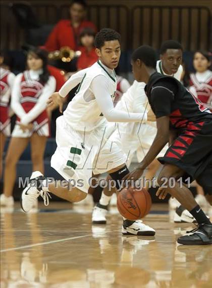 Thumbnail 2 in Hoover vs Lincoln (CIF SDS D2 Final) photogallery.