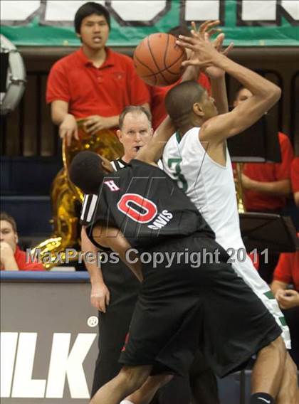 Thumbnail 3 in Hoover vs Lincoln (CIF SDS D2 Final) photogallery.