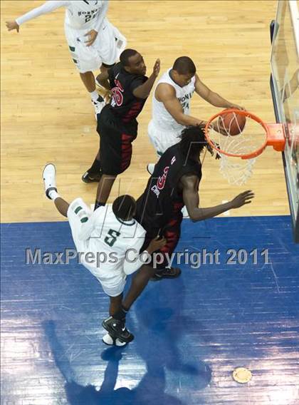 Thumbnail 2 in Hoover vs Lincoln (CIF SDS D2 Final) photogallery.
