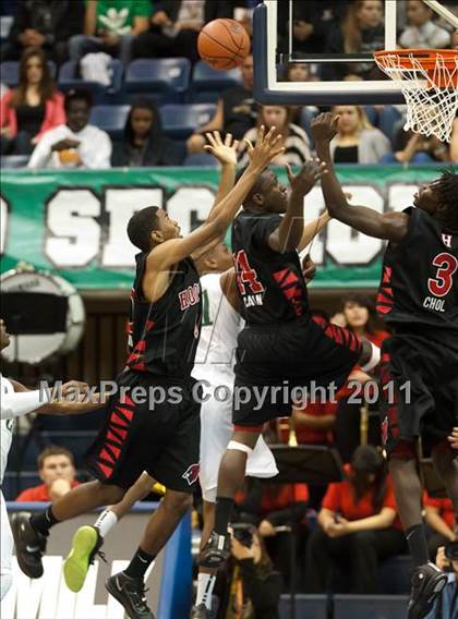 Thumbnail 3 in Hoover vs Lincoln (CIF SDS D2 Final) photogallery.