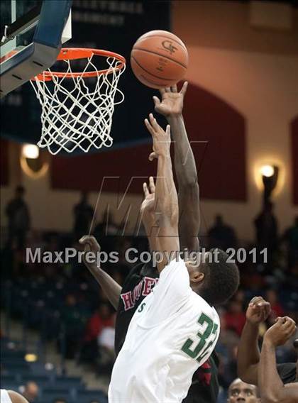 Thumbnail 2 in Hoover vs Lincoln (CIF SDS D2 Final) photogallery.