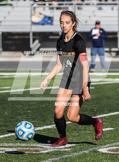 Thumbnail 2 in Logan vs. Snow Canyon (UHSAA 4A Semifinal) photogallery.