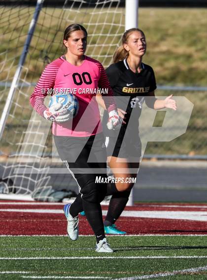 Thumbnail 2 in Logan vs. Snow Canyon (UHSAA 4A Semifinal) photogallery.