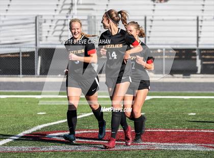 Thumbnail 1 in Logan vs. Snow Canyon (UHSAA 4A Semifinal) photogallery.
