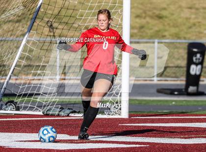 Thumbnail 3 in Logan vs. Snow Canyon (UHSAA 4A Semifinal) photogallery.