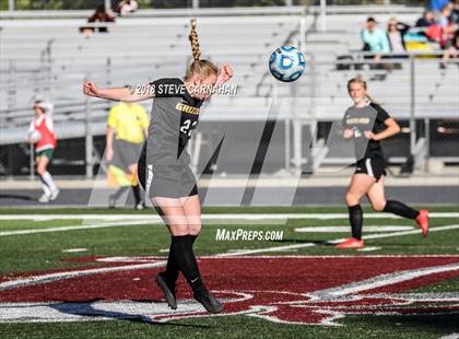 Thumbnail 2 in Logan vs. Snow Canyon (UHSAA 4A Semifinal) photogallery.