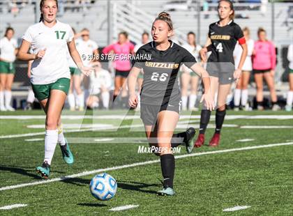 Thumbnail 3 in Logan vs. Snow Canyon (UHSAA 4A Semifinal) photogallery.