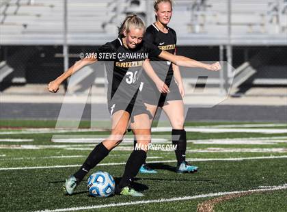 Thumbnail 1 in Logan vs. Snow Canyon (UHSAA 4A Semifinal) photogallery.