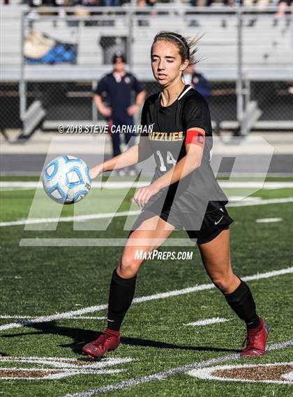 Thumbnail 3 in Logan vs. Snow Canyon (UHSAA 4A Semifinal) photogallery.